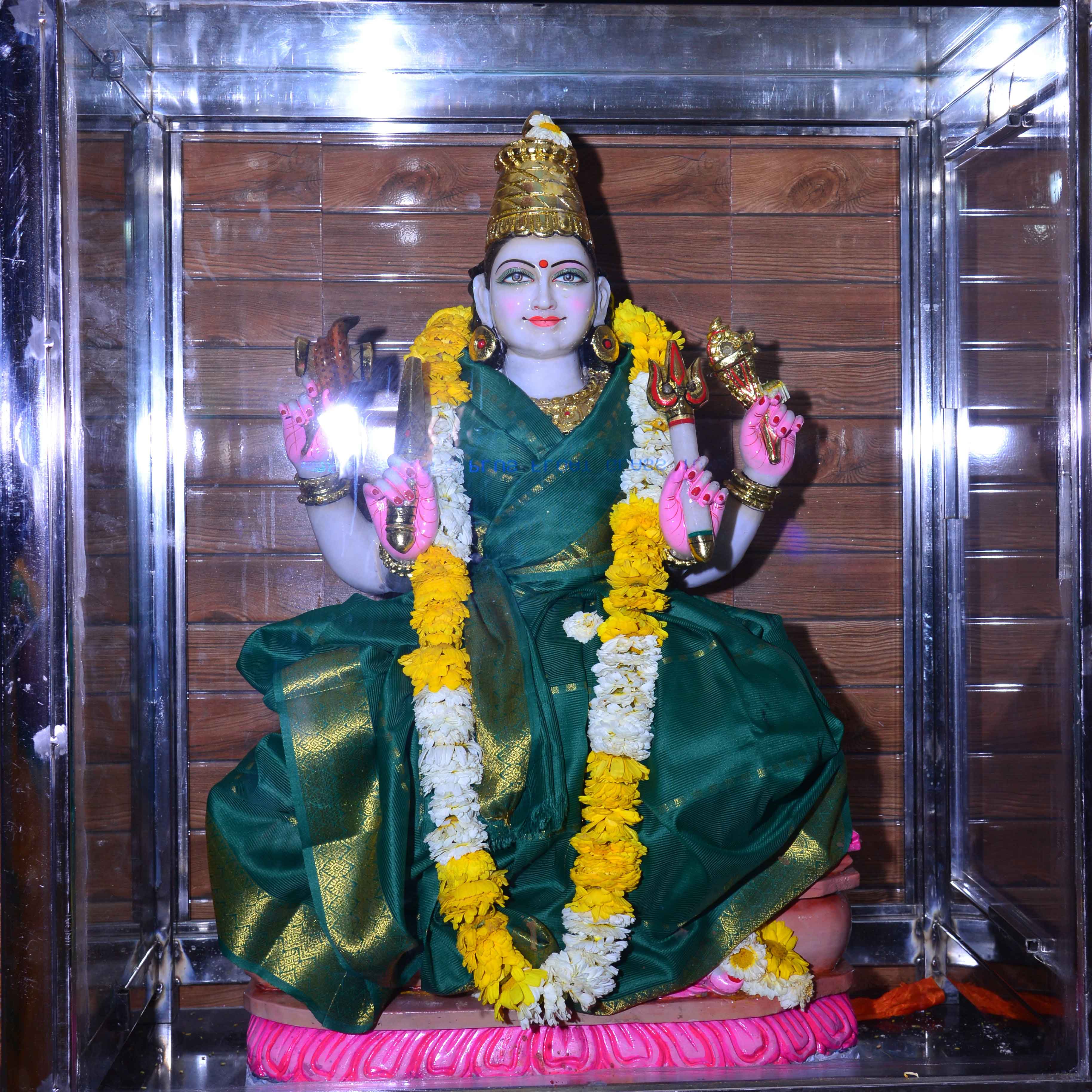 Temple 7